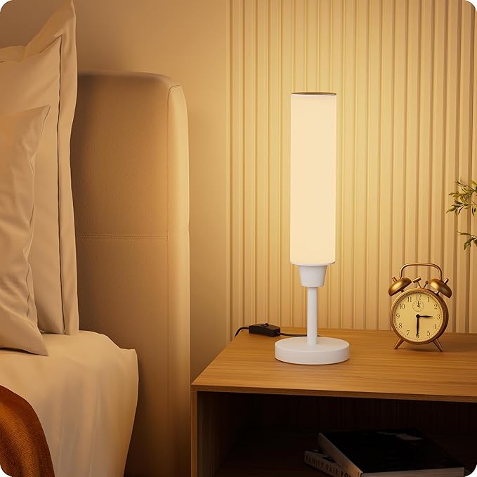 Nukanu Table Lamp with Remote,Bedside Lamps for Night Stands, Nightstand Lamp with Adjustable Brightness (10%-100%) and Color Temperature (3000k-6000k),Small Lamp for Bedroom (White)
