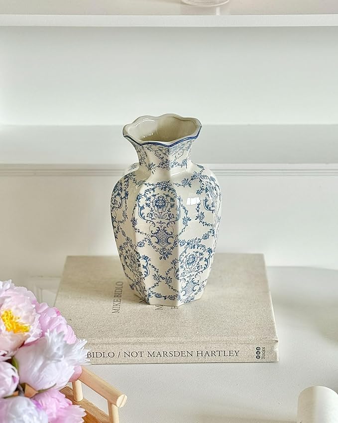 Vintage Blue Ceramic Vase, Blue and White Porcelain Decorative Flower Vase for Centerpiece Living Room Table Shelf, Chinoiserie French Country Decor