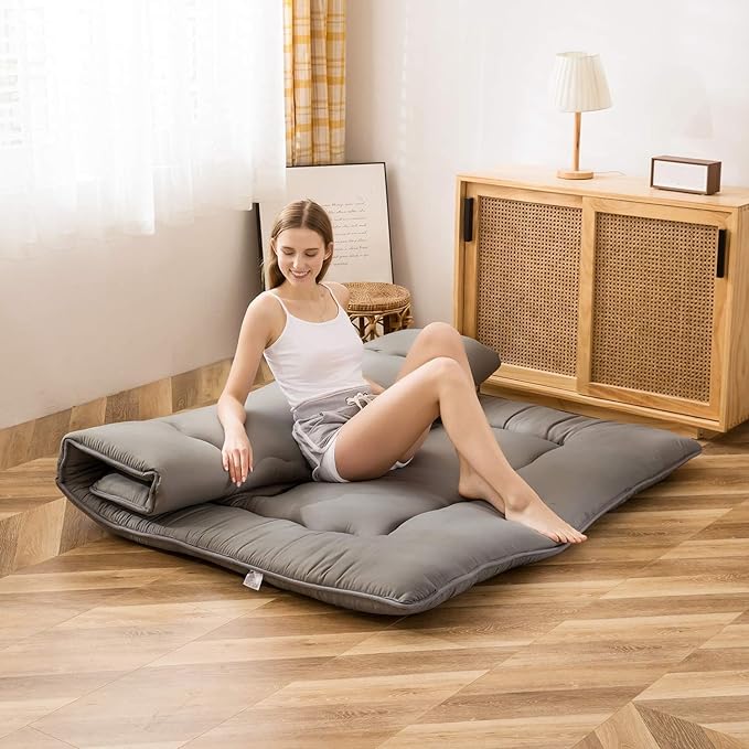 MAXYOYO Japanese Shiki Futon Mattress Floor Mattress Thicken Tatami Mat Sleeping Pad Roll Up Mattress Floor Lounger Couch Folding Couch Mattress Pad for Guest Room, Charcoal Grey, King