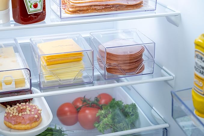 Pikanty American Sliced Cheese Holder | Airtight Storage Container for Fridge | Hinged Lid | Dishwasher Safe | Holds 24 Slices | Made in USA