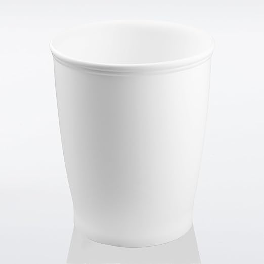 InterDesign Kent - Round Trash Can for Bathroom, Kitchen or Office - White - 8.35 x 10 inches