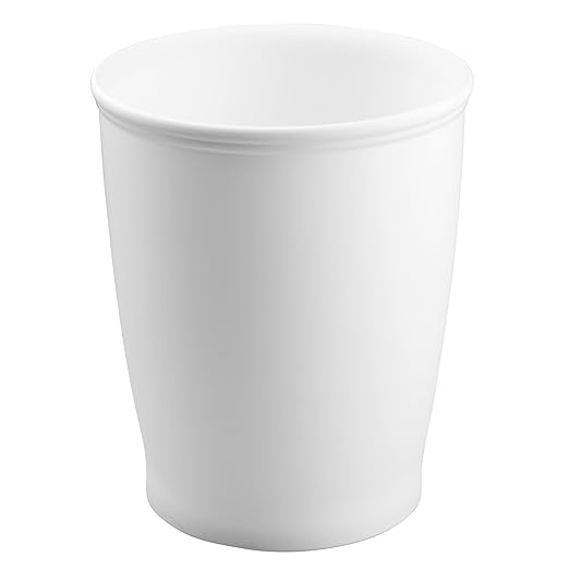 InterDesign Kent - Round Trash Can for Bathroom, Kitchen or Office - White - 8.35 x 10 inches