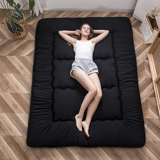 MAXYOYO Japanese Floor Mattress Futon Mattress, 4" Thicken Tatami Mat Sleeping Pad Foldable Roll Up Mat Boys Girls Dormitory Pad Kids Floor Lounger Cushion, Black, Queen