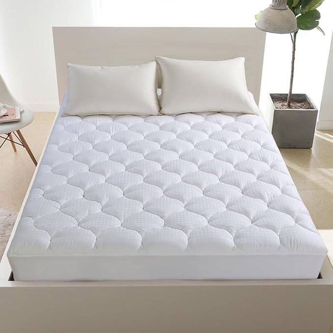 LEISURE TOWN Cotton Twin Mattress Pad Fitted Quilted Mattress Cover Pillow Top Mattress Topper Cooling Soft Breathable Mattress Protector with 8-21 Deep Pocket,Machine Washable (39x75 White)