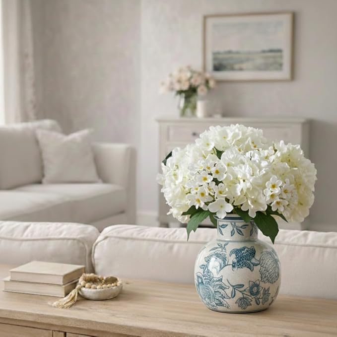 SIDUCAL Blue and White Vintage Vase | 6 Inch Ceramic Chinoiserie Floral | Retro Ice Cracked Blue and White Porcelain Vase for Table, Living Room, Bathroom Decoration, Wedding, Shelf Decor, Mantel