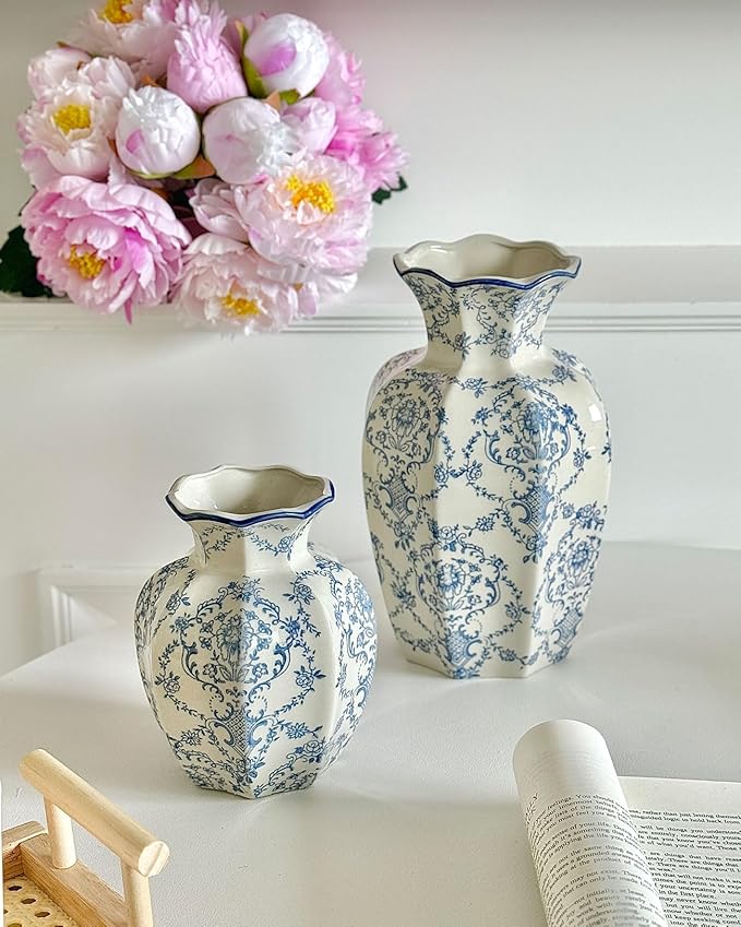 Vintage Blue Ceramic Vase, Blue and White Porcelain Decorative Flower Vase for Centerpiece Living Room Table Shelf, Chinoiserie French Country Decor
