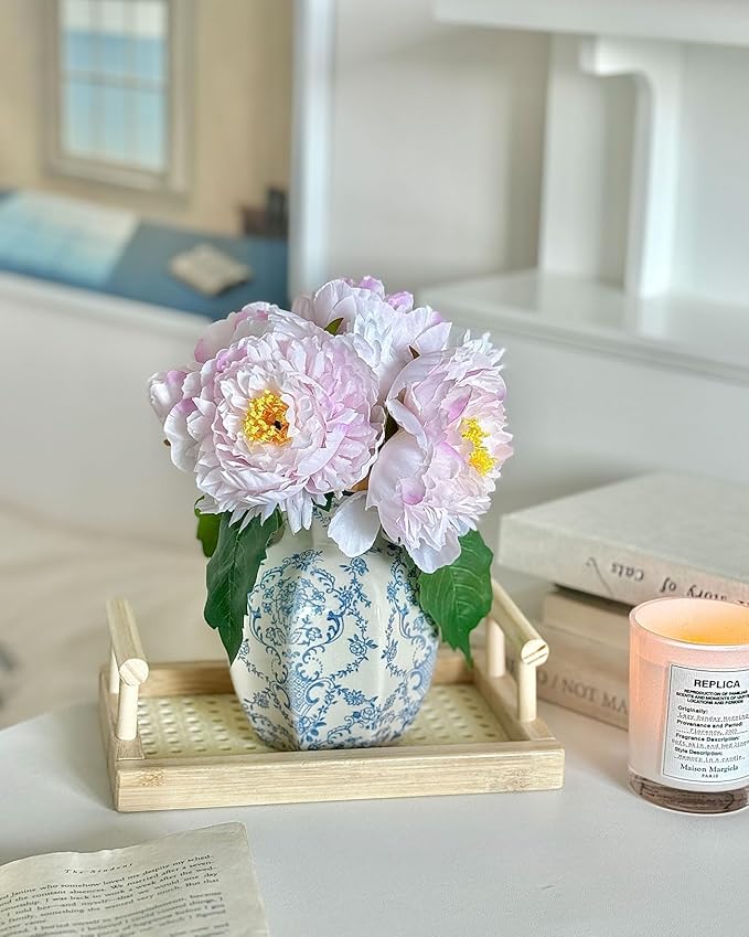 Vintage Blue Ceramic Vase, Small Blue and White Porcelain Decorative Flower Vase for Centerpiece Living Room Table Shelf, Chinoiserie French Country Decor