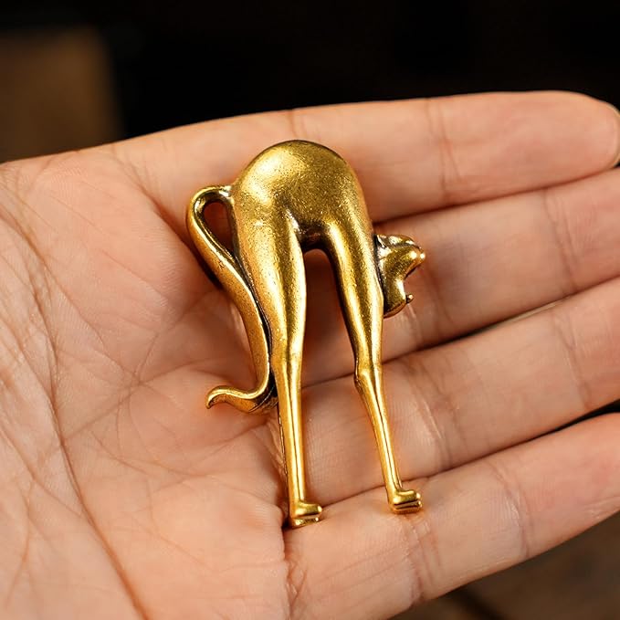 CHOVY Retro Handcrafted Stretching Cat Sculpture - 100% Solid Brass Elegant Desk & Tabletop Decor, Collectible Art Ornament for Home & Office | Unique Gift for Cat Lovers