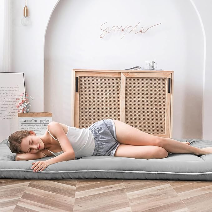 MAXYOYO Japanese Floor Mattress, Thicken Futon Sleeping Pad Foldable Roll Up Mattress Boys Girls Dormitory Floor Lounger Cushion and Sofas, Grey, Twin Size
