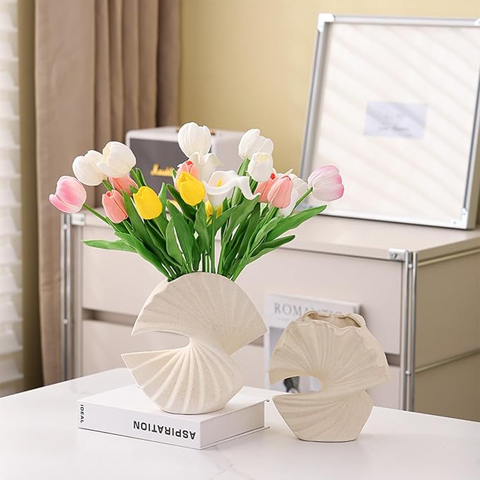 Ceramic Shell Shaped Vase,Handmade Textured Art Vases, Modern Minimalist Home Decor Accent Pieces for Mantel, Tabletop & Bedroom Decorative Display