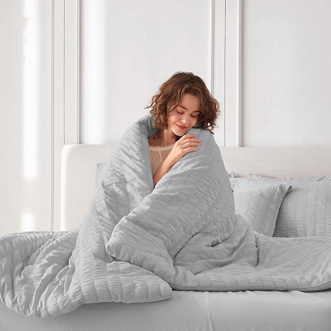 MUXHOMO 7 Pieces Queen Comforter Set, Seersucker Bed in a Bag Queen Size, All Season Luxury Bedding Set with Comforter, Flat Sheet, Fitted Sheet, Pillowcases & Shams, Light Grey