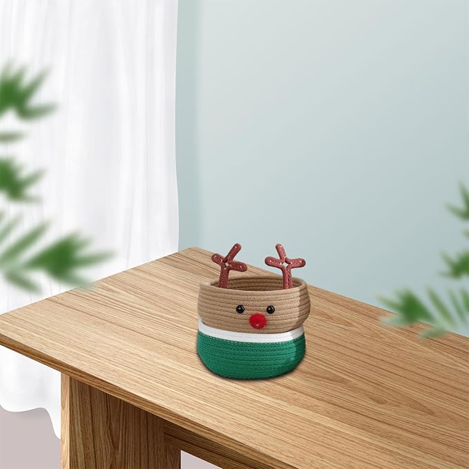 Christmas Basket with Reindeer Motif, Woven, Storage Basket, Decoration, Storage Box, Organizer, Toy Basket for Gifts, Kitchen, S