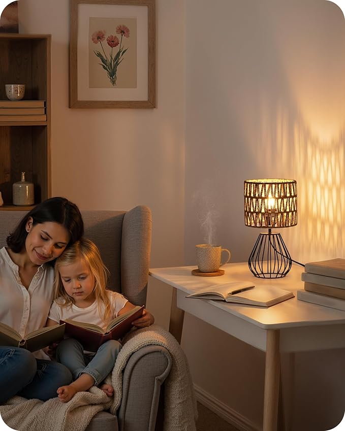 Rattan Table Lamp, Boho Table Lamp, Small Bedside Lamp, Handwoven Paper Lampshade, 2700K LED Bulb Included, Boho Desk Lamp, Modern Nightstand Lamp for Bedroom, Living Room, HW06TL05