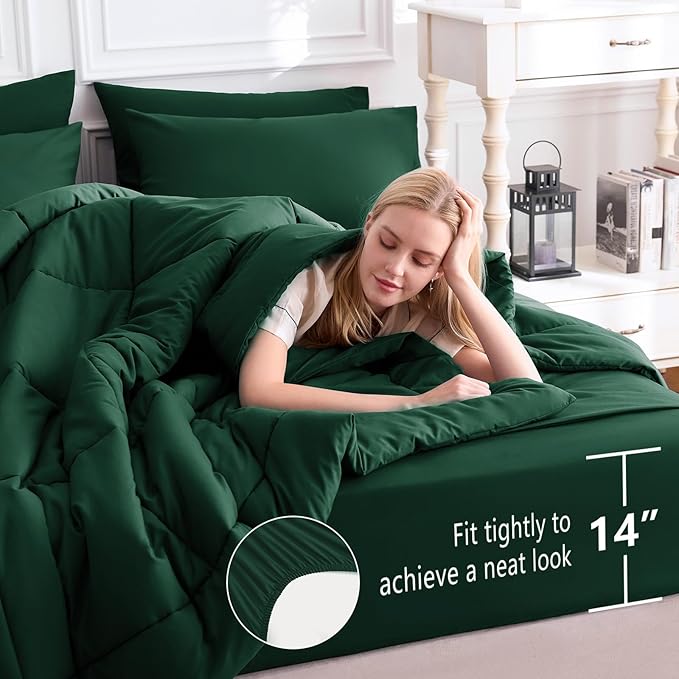 CozyLux Oversized King Comforter Sets Emerald Green, 7 Pieces Bed in a Bag, Ultra-Soft All Season Bedding Sets with Stitch Quilted Comforter, Flat Sheet, Fitted Sheet, Pillowcases