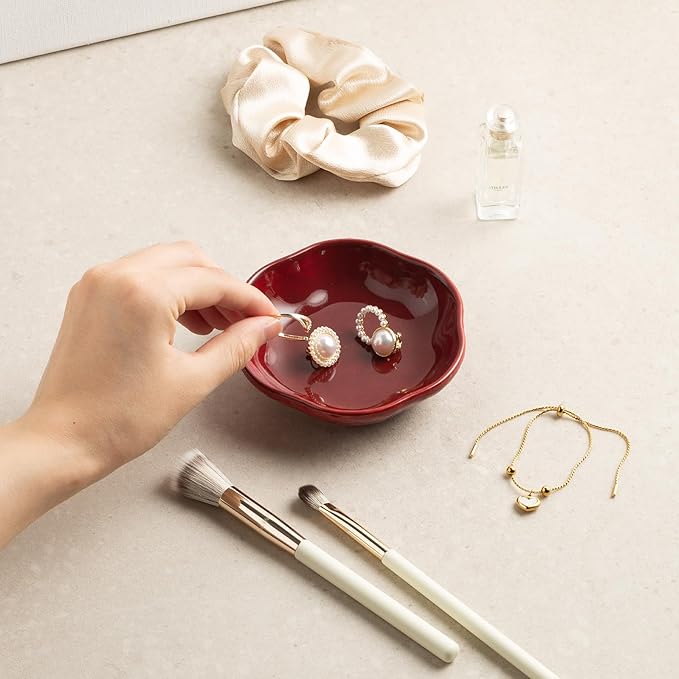 Ceramic Jewelry Organizer 4.1 Inch - Floral Design Ring Tray for Room Decor Aesthetic - Elegant Jewelry Holder Bowl for Bedroom Nightstand,(red)