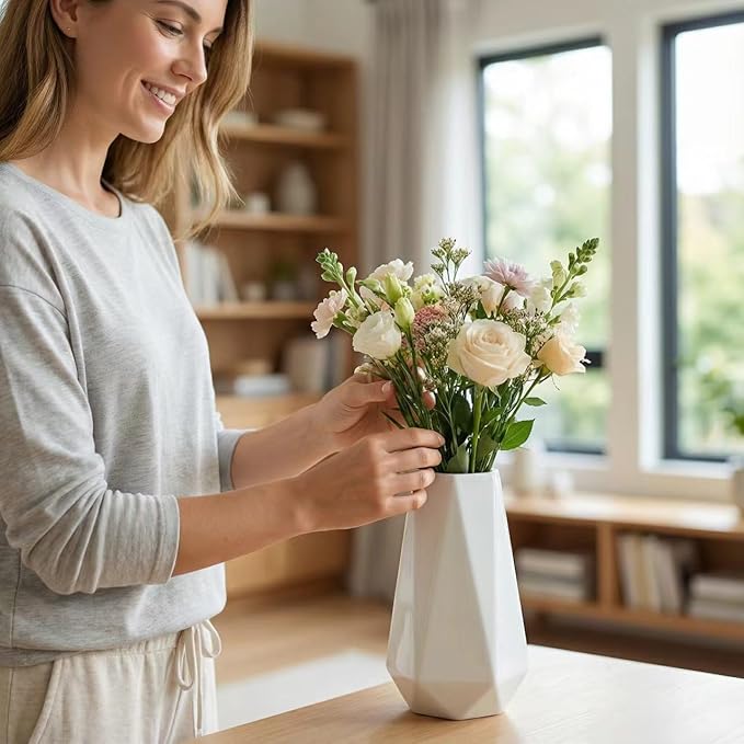 Small White Vase, 7.4 Inch Ceramic Flower Vases Minimalism Style for Modern Table Shelf Centerpiece Home Decor Fit for Housewarming, Weddings, Birthday, Thanksgiving Day, Halloween, Christmas