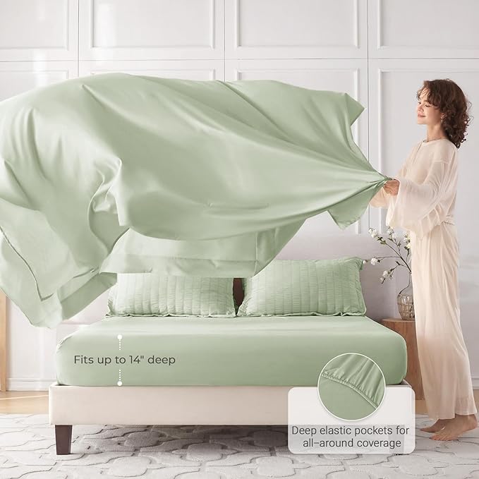 MUXHOMO 7 Pieces Queen Comforter Set, Seersucker Bed in a Bag Queen Size, All Season Luxury Bedding Set with Comforter, Flat Sheet, Fitted Sheet, Pillowcases & Shams, Light Green