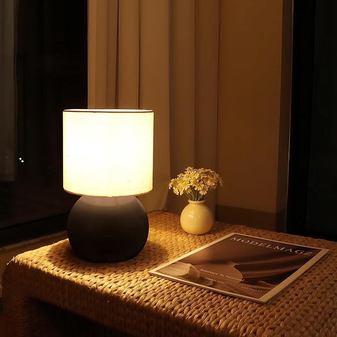 Small Table Lamp for Bedroom,Bedside Nightstand Lamp for Living Room,Minimalist Bedside Light lamp Set of 2, 10.4 Inch Desk Light for Bedroom, Living Room,Including Light Bulb（Brown）