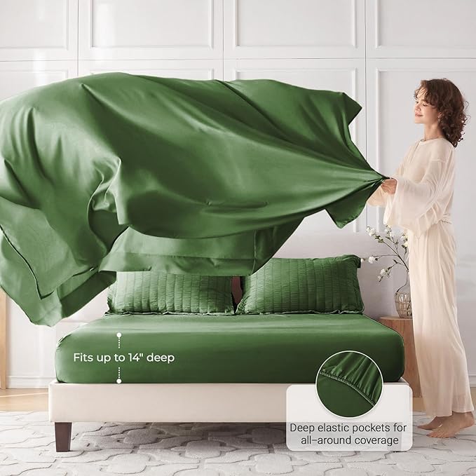 MUXHOMO 7 Pieces Full Comforter Set, Seersucker Bed in a Bag Full Size, All Season Luxury Bedding Set with Comforter, Flat Sheet, Fitted Sheet, Pillowcases & Shams, Dark Green