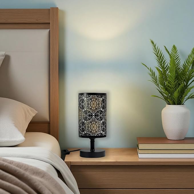 Victorian Style Floral Bedside Lamp Nightstand Lamp Black Metal Decorative Table Lamp for Bedroom Living Room,Dining Room,Kitchen Outdoor Patio, Floral Lampshade Lighting,Home Decoration