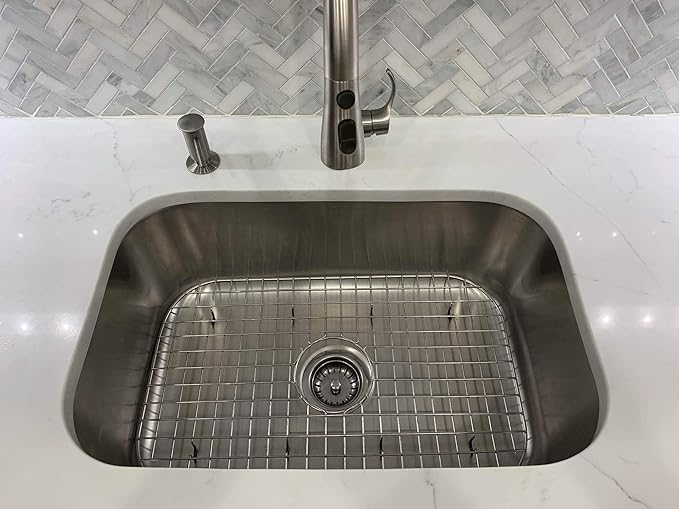 Better Houseware Sink Protectors for Kitchen Sink, Rust-Resistant Scratch-Preventing Stainless Steel Sink Protector Grid, Non-Slip Kitchen Sink Rack for Washing, 23 x 14.4 x 1 Inch