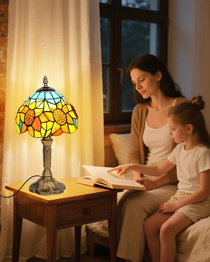Sunflower Tiffany Style Table Lamp with LED Bulb, 8 Inch Handmade Stained Glass Light, Antique Desk & Bedside Lamp for Living Room, Bedroom, Study, Art Decor Gift