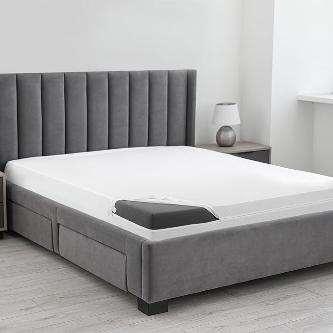 Utopia Bedding Premium Waterproof Bed Bug Mattress Cover, Twin Zippered Mattress Protector, 12 Inches Deep, Dust Mite Proof 6-Sided Mattress Encasement for Bed (Pack of 10)