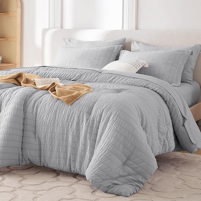 MUXHOMO 7 Pieces California King Comforter Set, Seersucker Bed in a Bag Cal King Size, All Season Luxury Bedding Set with Comforter, Flat Sheet, Fitted Sheet, Pillowcases & Shams, Light Grey