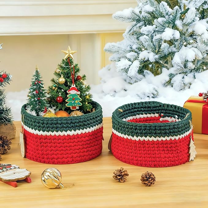 Handwoven Christmas Basket Fabric Christmas Gift Basket Empty with 2 DIY Wooden Tags – Foldable, Soft & Sturdy Holiday Storage Baskets Red Storage Bin for Ornaments, Toys, Snacks, Home Decoration