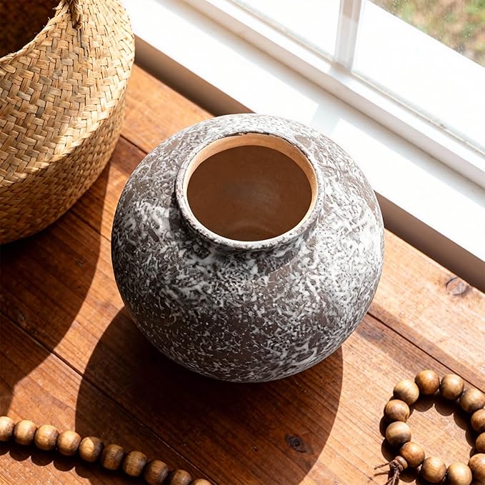 Rustic Black Stone Vase Home Decor - 6 in Ceramic Vintage Farmhouse Vases for Decor, Decorative Terracotta Round Clay vase for Living Room, Table, Shelf, Kichen Décor