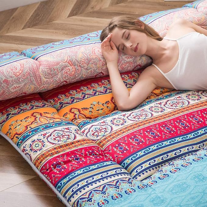 MAXYOYO Bohemian Retro Vintage Floral Japanese Futon Mattress Roll Up Tatami Floor Foldable Mat Portable Camping Mattress Sleeping Pad Floor Lounger Couch, King