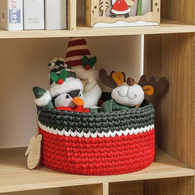 Handwoven Christmas Basket Fabric Christmas Gift Basket Empty with 2 DIY Wooden Tags – Foldable, Soft & Sturdy Holiday Storage Baskets Red Storage Bin for Ornaments, Toys, Snacks, Home Decoration