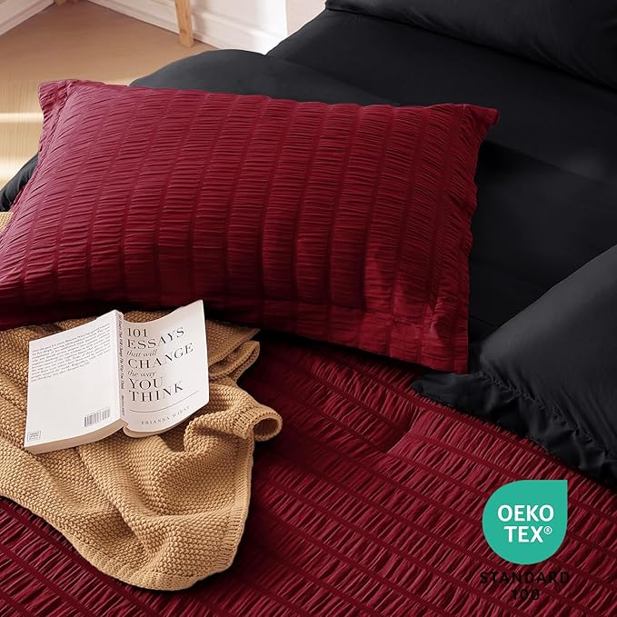 MUXHOMO 5 Pieces Twin XL Comforter Set, Seersucker Bed in a Bag Twin XL Size, All Season Luxury Bedding Set with Comforter, Flat Sheet, Fitted Sheet, Pillowcase & Sham, Red & Black
